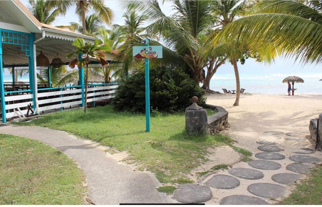 Le 35 Anse Des Rochers Saint-Francois Экстерьер фото